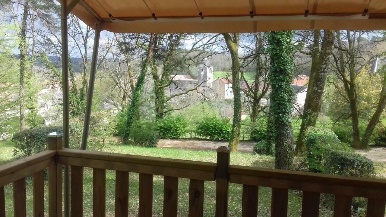 Camping 46 Rainettes Goujounac Dış mekan fotoğraf
